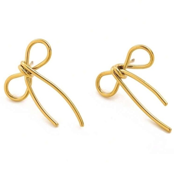 Gold bow wire style earrings - Picture 3 of 5